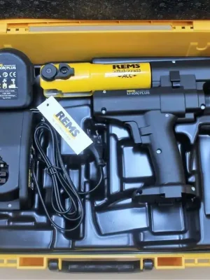 Nur wenige verfügbar | Rems 578013 Pressmaschine